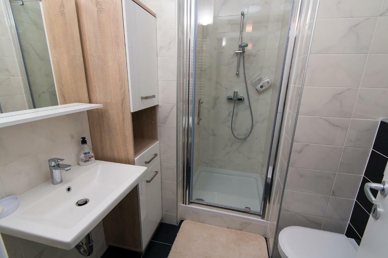 Studio Apartman Bella Appartamento Zagabria Esterno foto