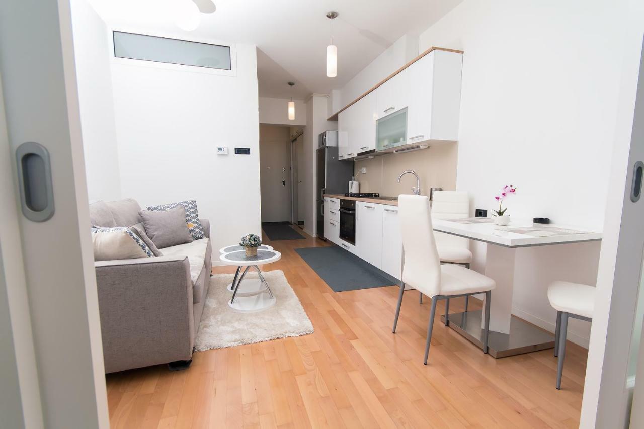 Studio Apartman Bella Appartamento Zagabria Esterno foto